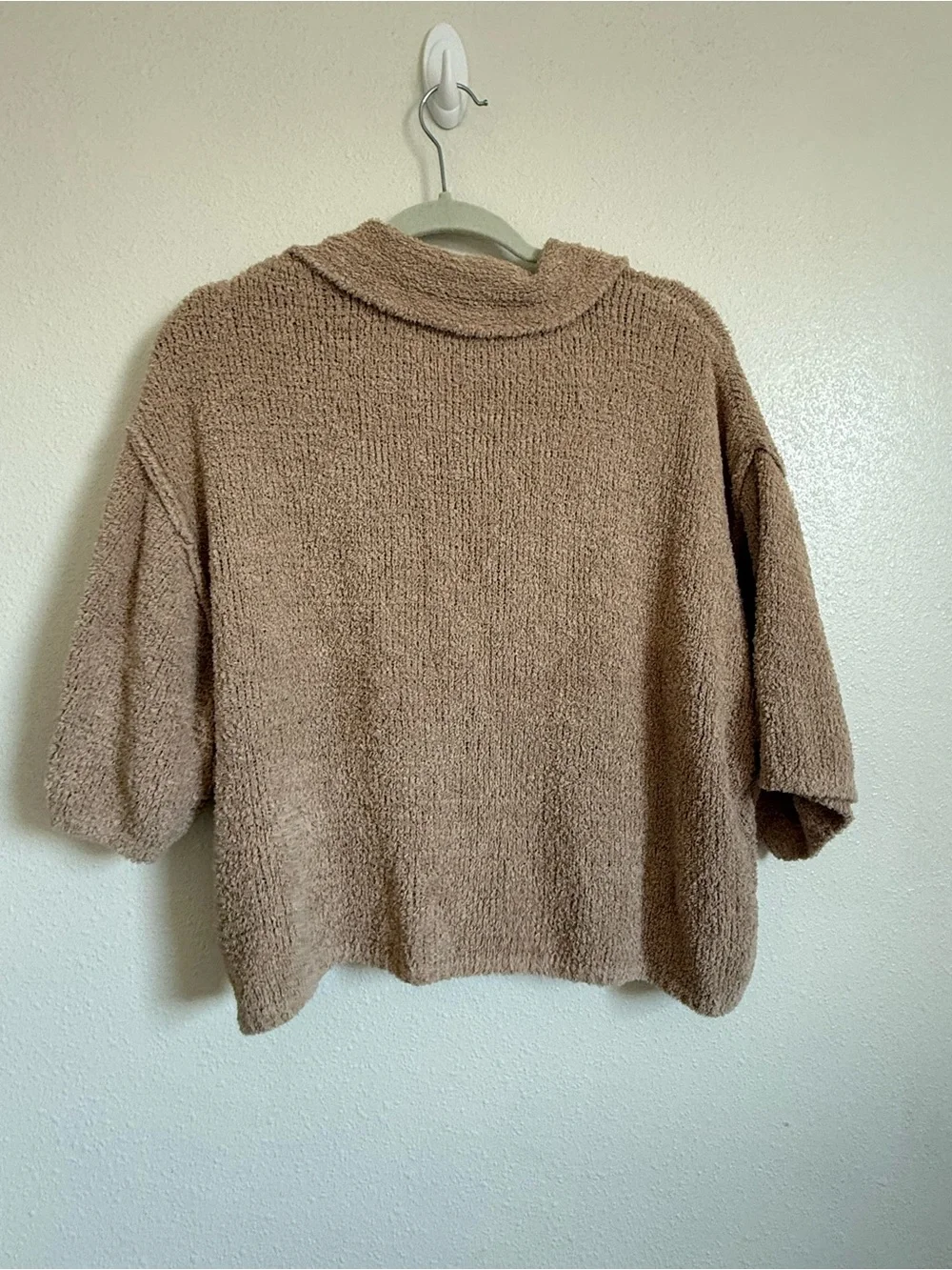 Free People Beige Cropped Off-Shoulder Knit Sweater